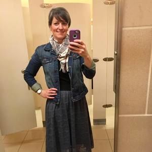 Meet your Posher, Lisa